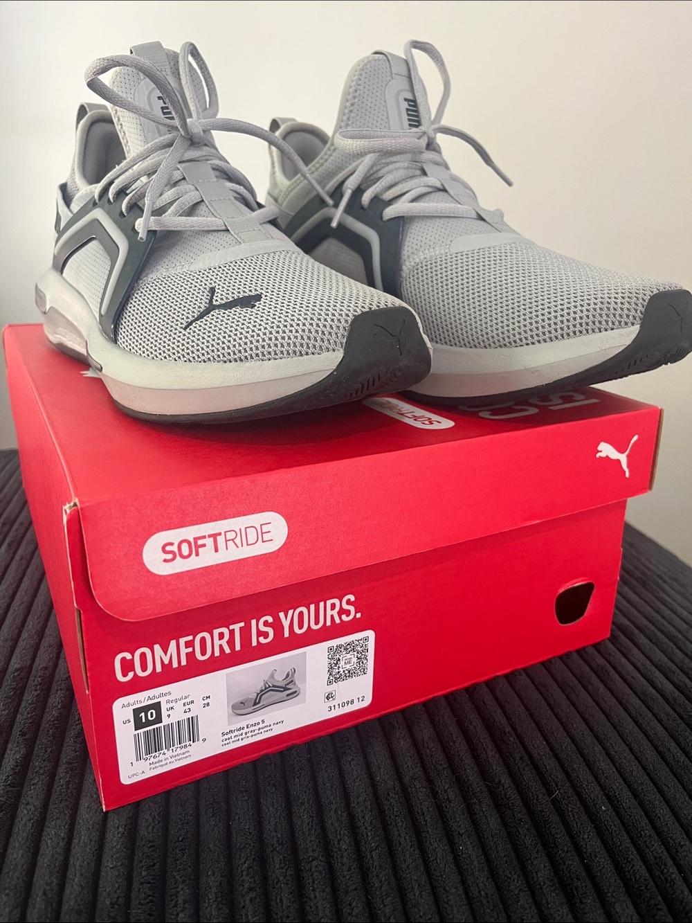 Puma Men’s Light Gray Mesh Athletic Sneakers